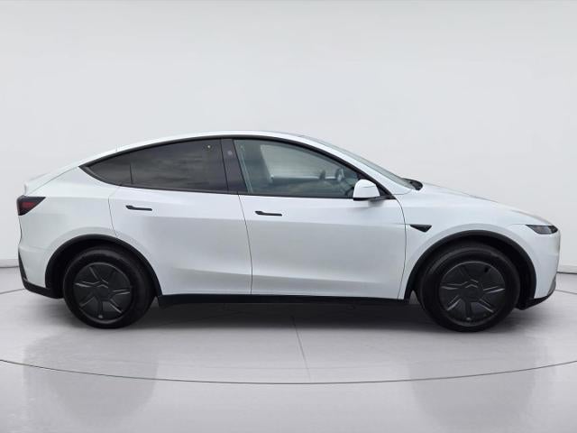 2026 Tesla Model Y Base