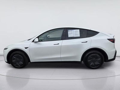 2026 Tesla Model Y Base