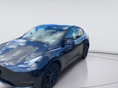 2024 Tesla Modely Base