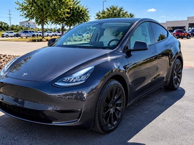 2023 Tesla Model Y Long Range