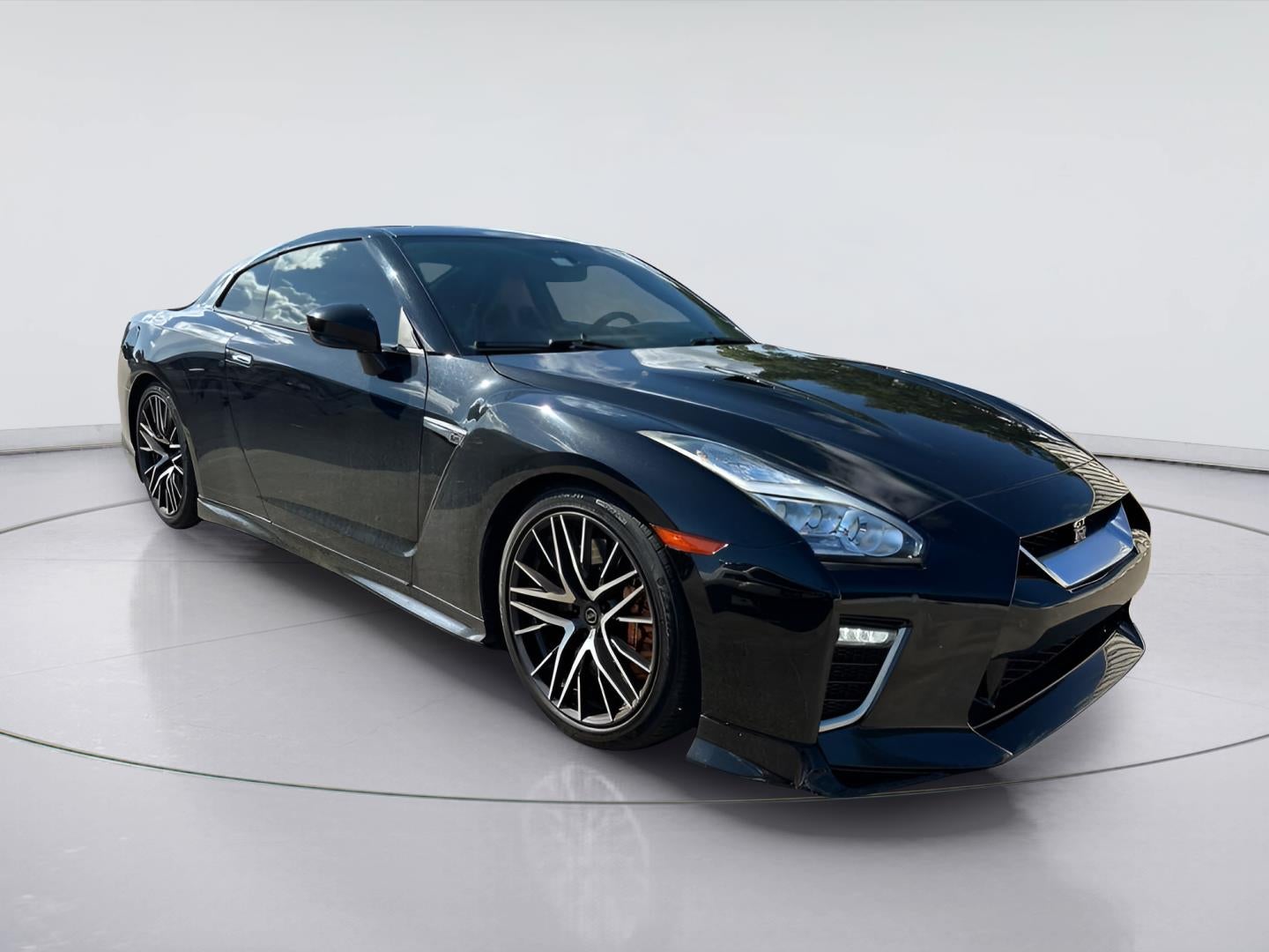 2020 Nissan Gt-R Premium