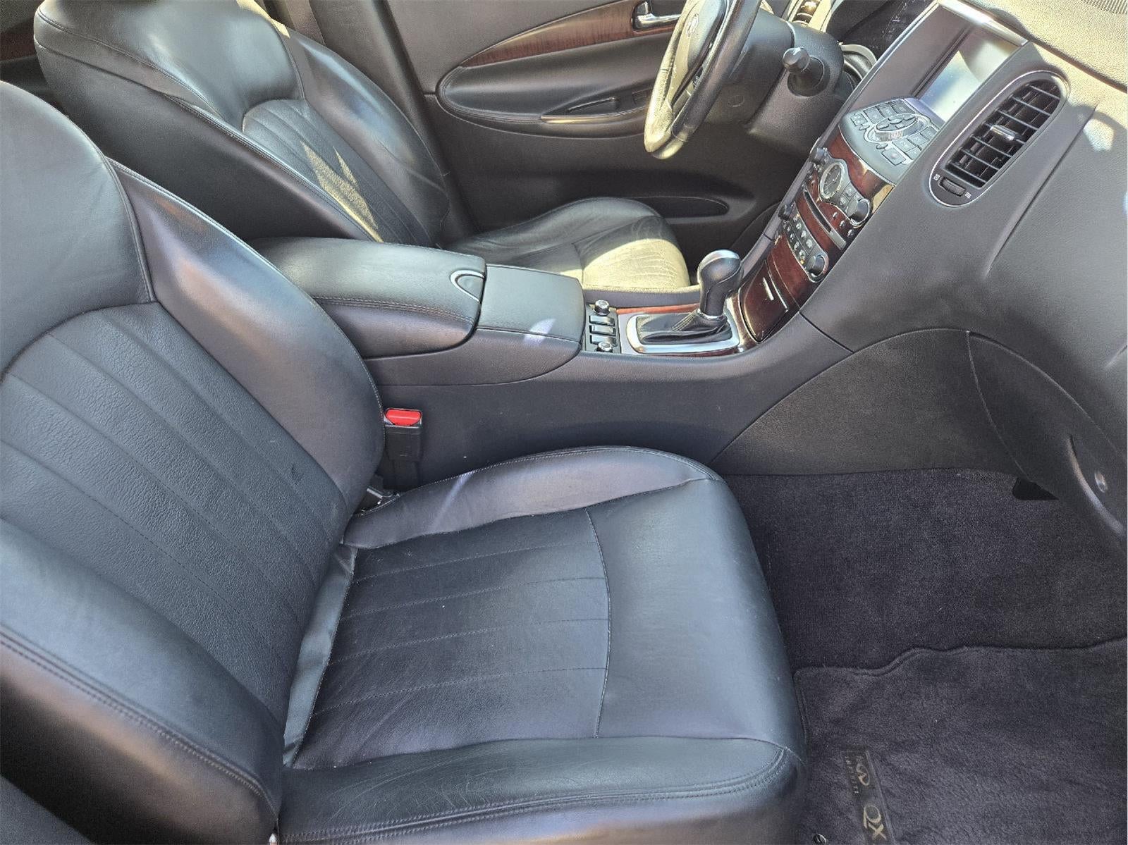 2017 INFINITI QX50 Base