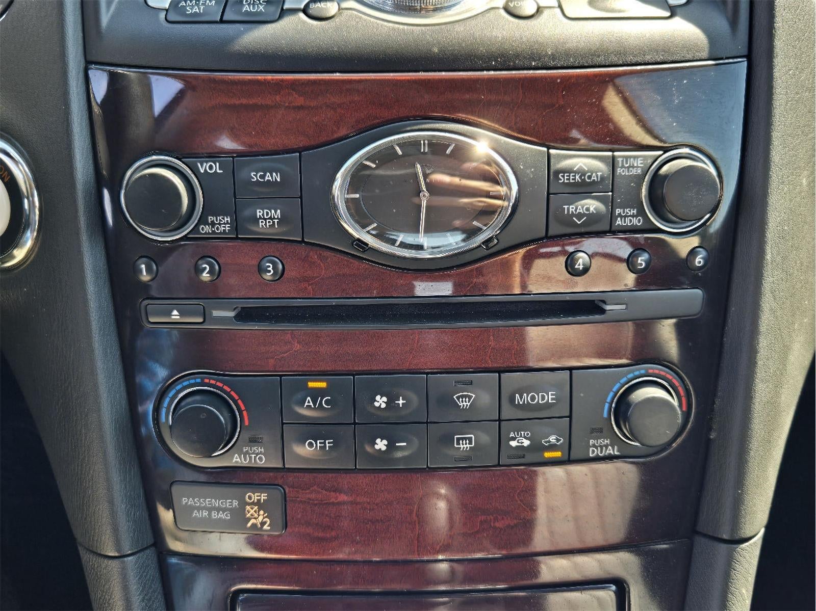 2017 INFINITI QX50 Base