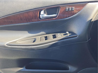2017 INFINITI QX50 Base