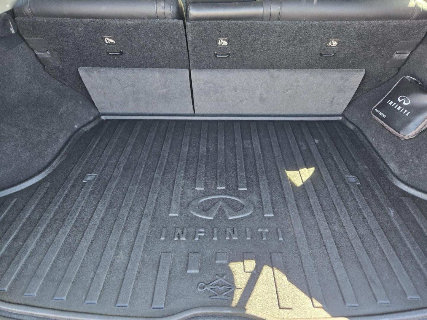 2017 INFINITI QX50 Base