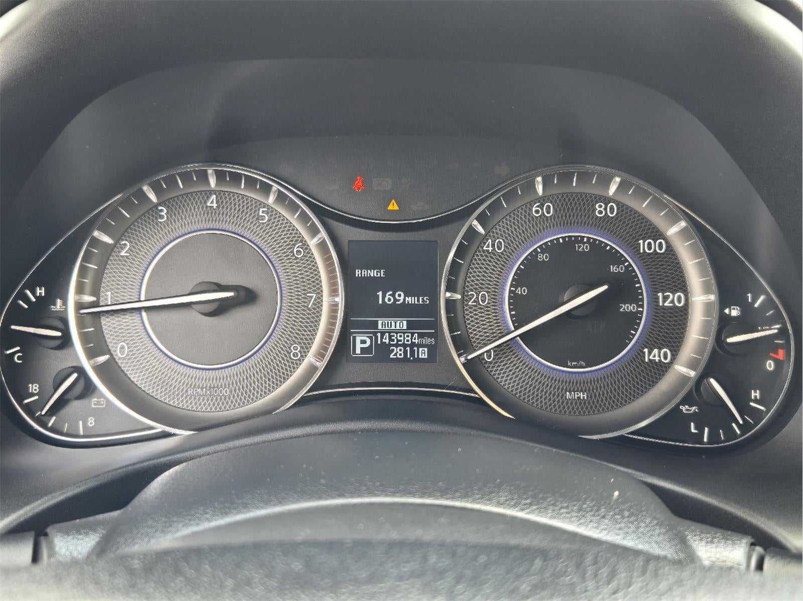 2015 INFINITI Qx80 Base