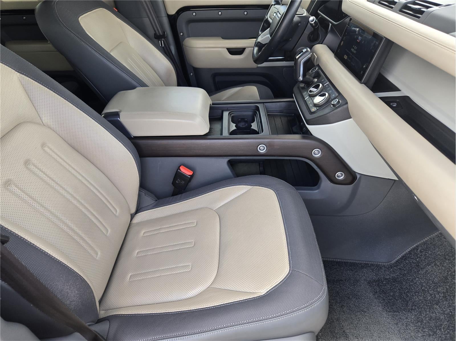 2022 Land Rover Defender X-Dynamic HSE