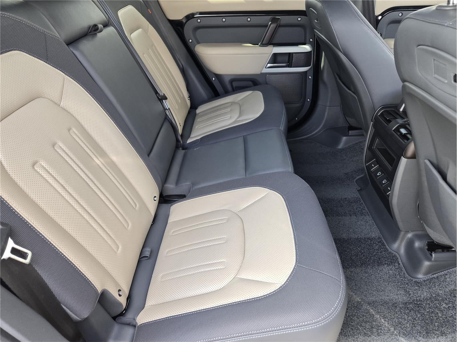 2022 Land Rover Defender X-Dynamic HSE