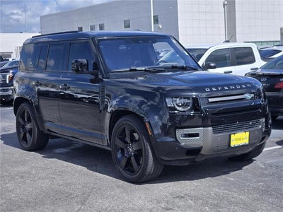 2022 Land Rover Defender X-Dynamic HSE