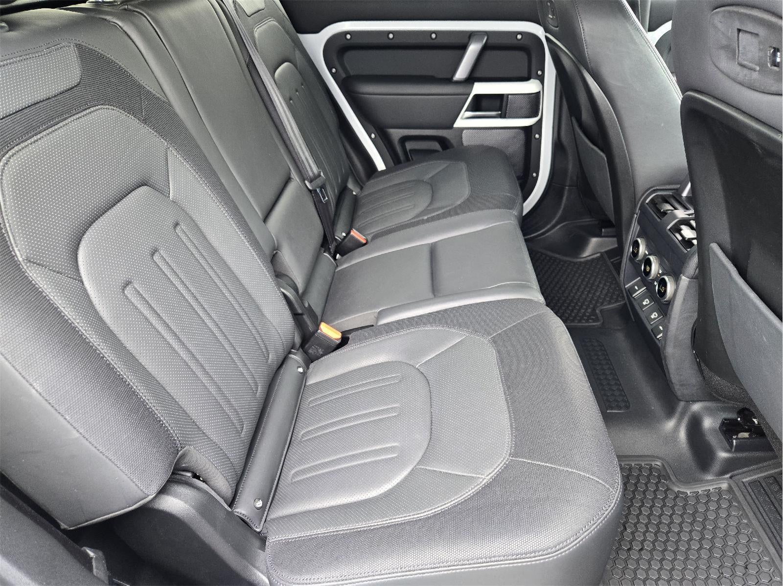 2022 Land Rover Defender X-Dynamic HSE