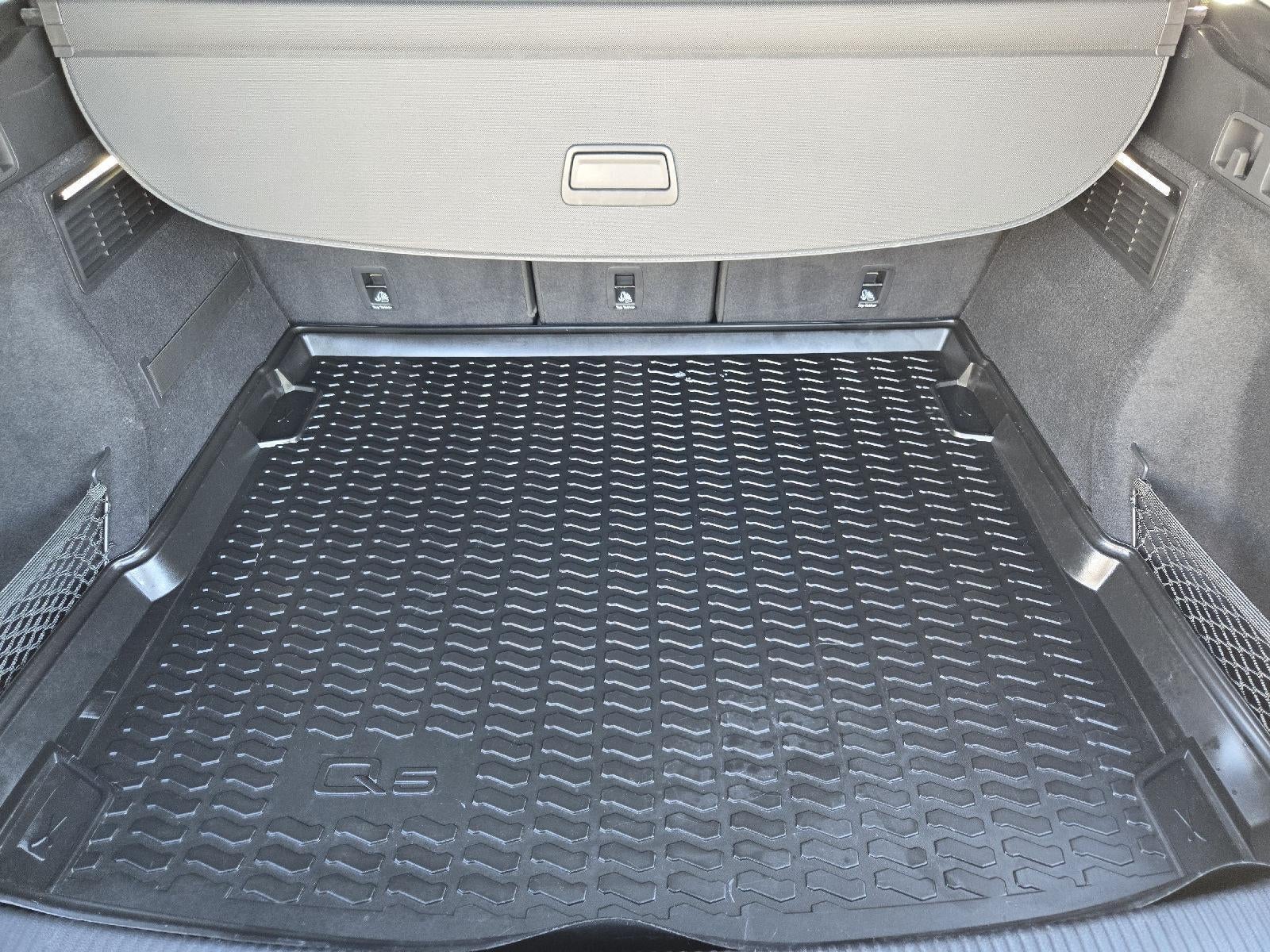 2023 Audi Q5 Premium
