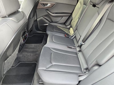 2019 Audi Q8 Prestige
