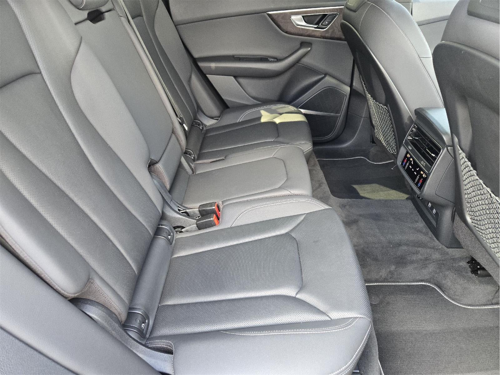 2019 Audi Q8 Prestige