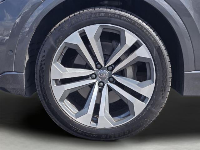 2019 Audi Q8 Prestige