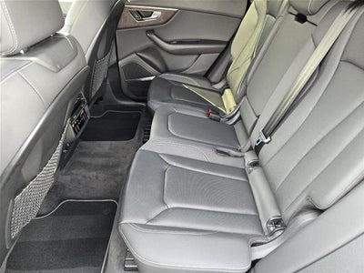 2019 Audi Q8 Prestige