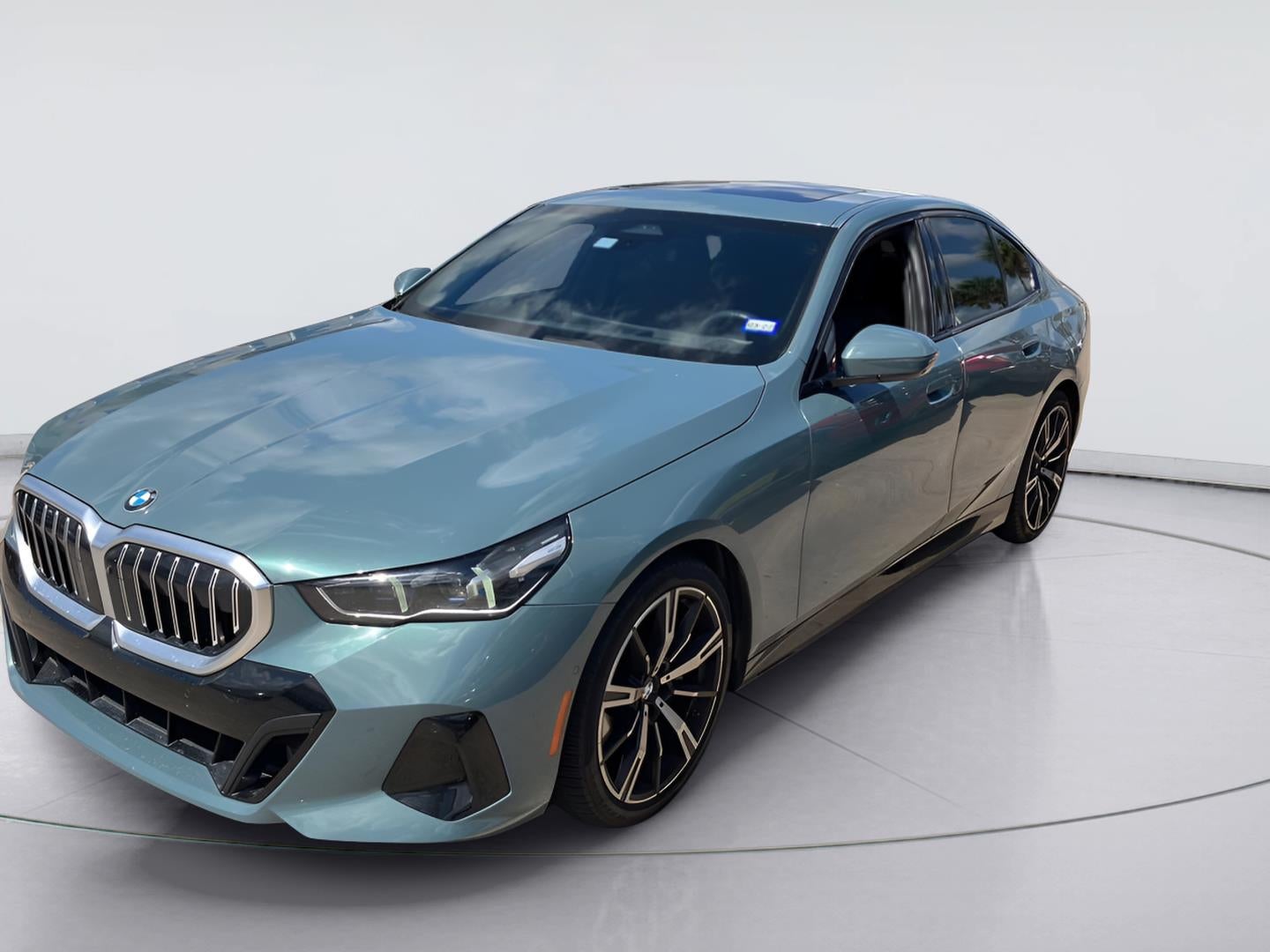 2024 BMW 5 Series 530i