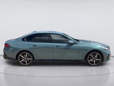 2024 BMW 5 Series 530i