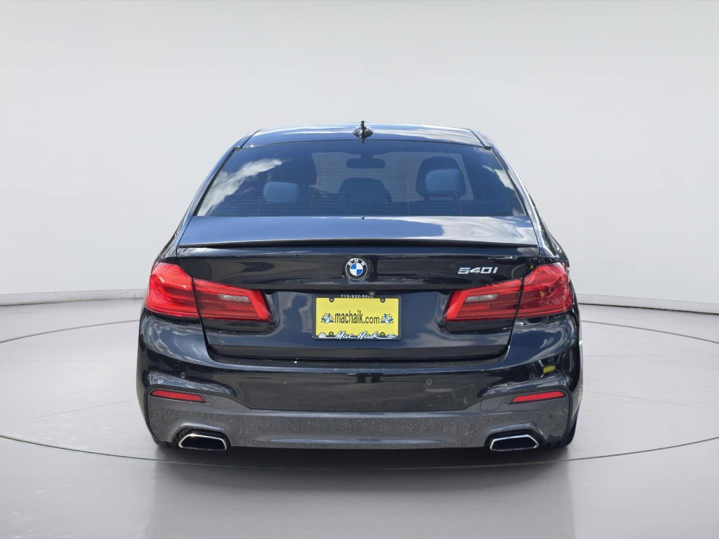 2017 BMW 5 Series 540i