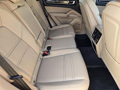 2021 Porsche Cayenne Base