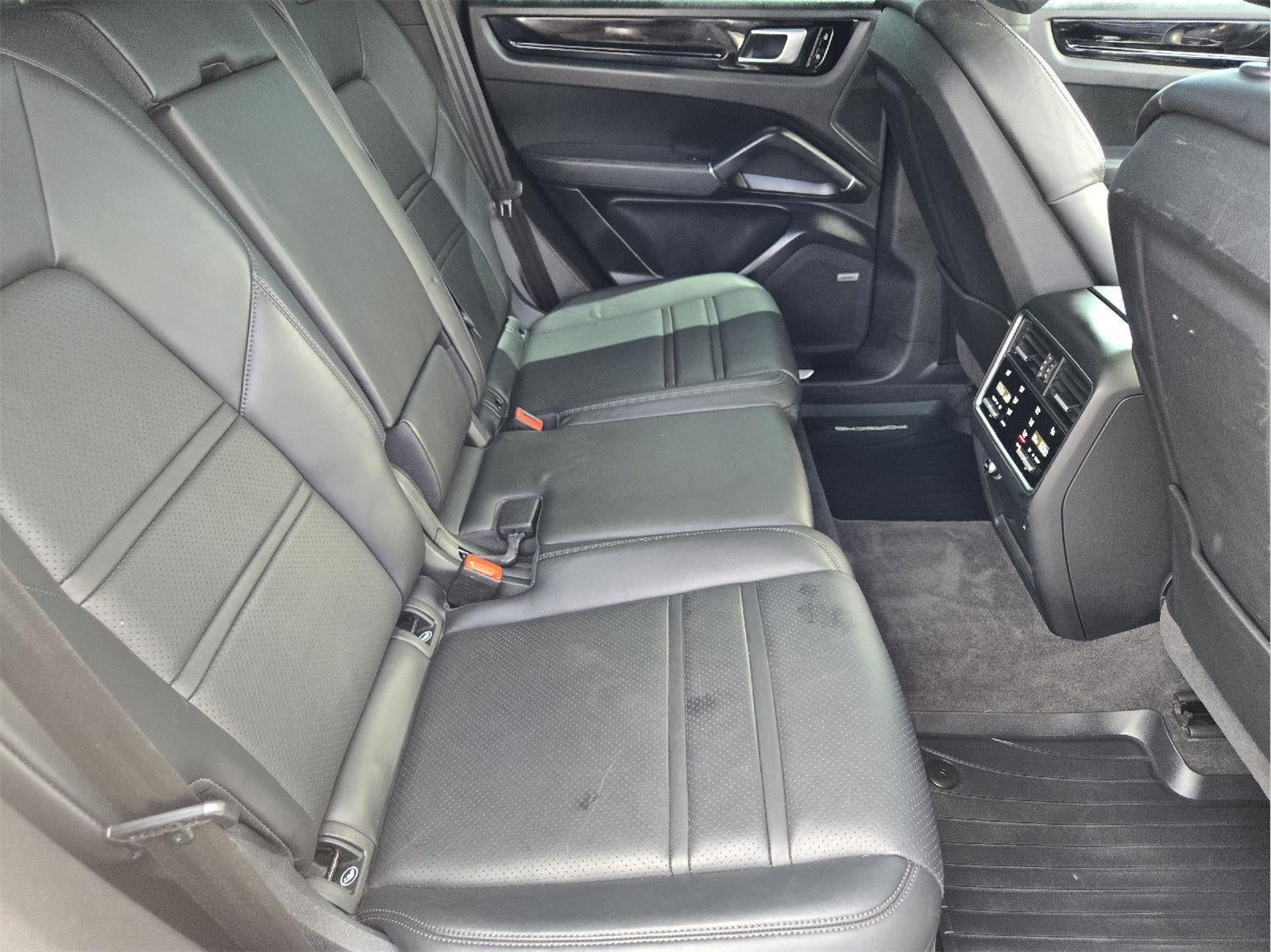 2021 Porsche Cayenne S
