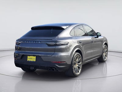 2022 Porsche Cayenne Platinum Edition