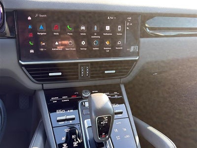 2022 Porsche Cayenne Platinum Edition