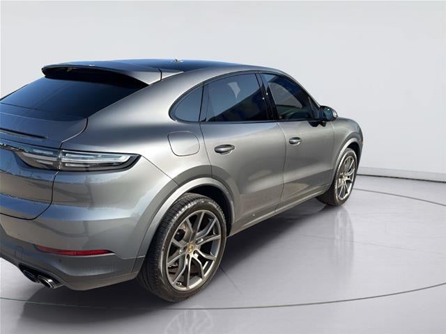 2022 Porsche Cayenne Platinum Edition