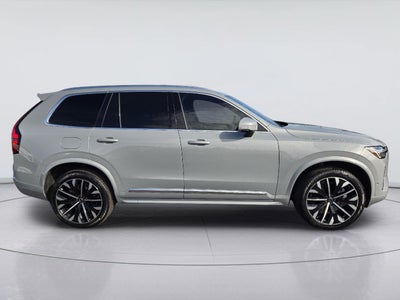 2025 Volvo XC90 Plus