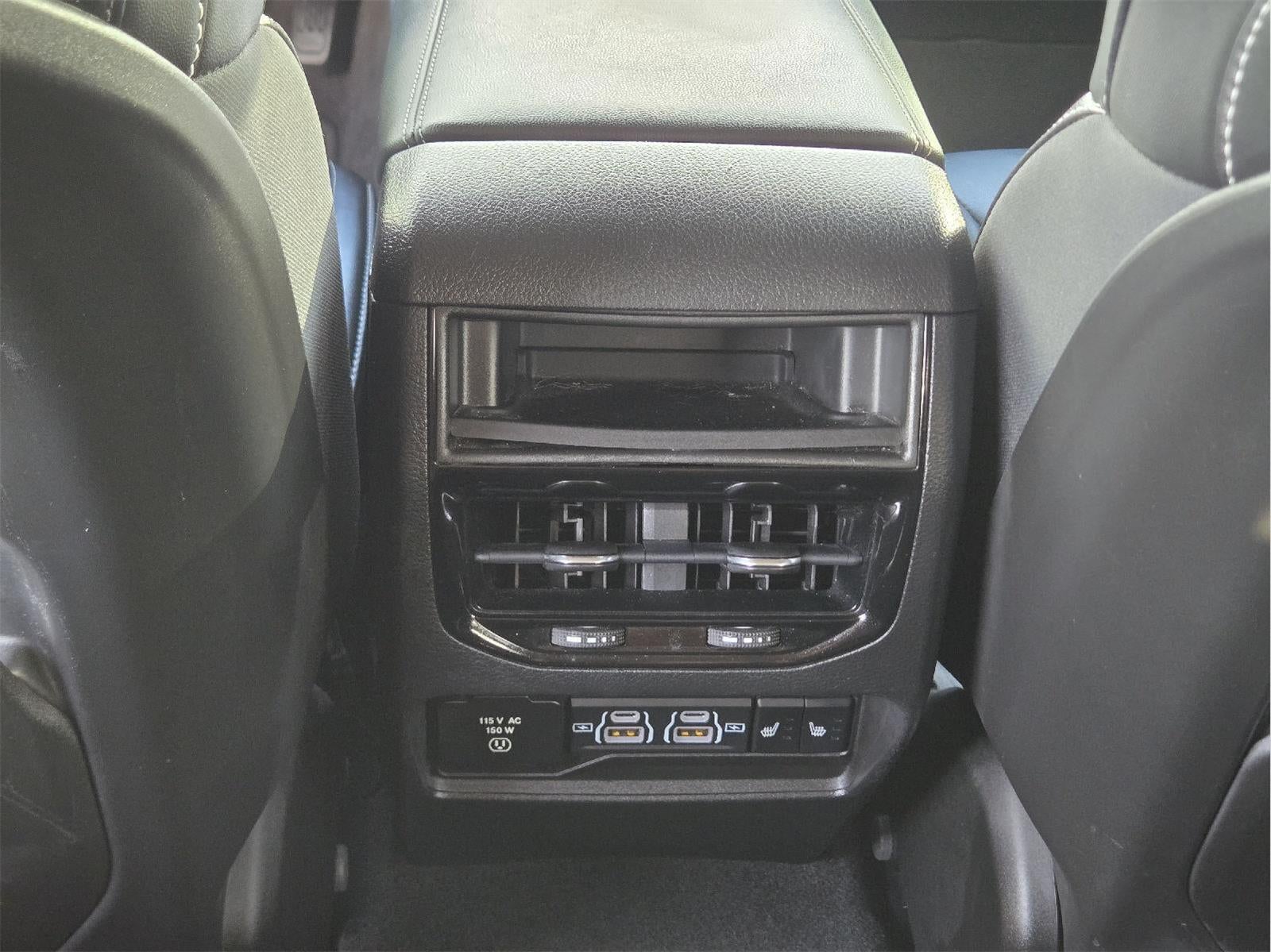 2022 Jeep GRAND CHEROKEE LIMI