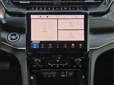 2022 Jeep GRAND CHEROKEE LIMI