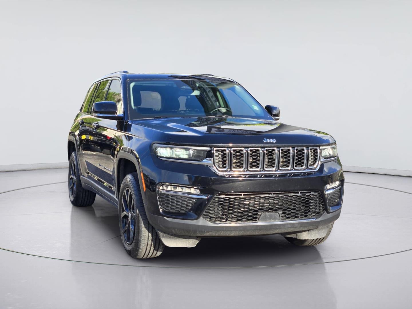 2022 Jeep GRAND CHEROKEE LIMI