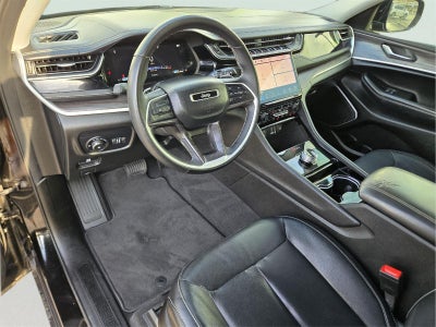 2022 Jeep GRAND CHEROKEE LIMI