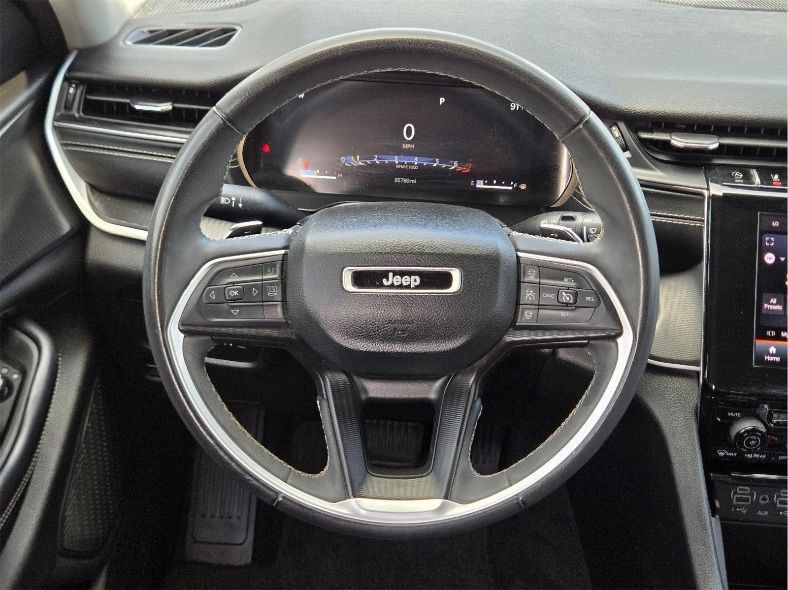 2024 Jeep Grand Cherokee L Laredo