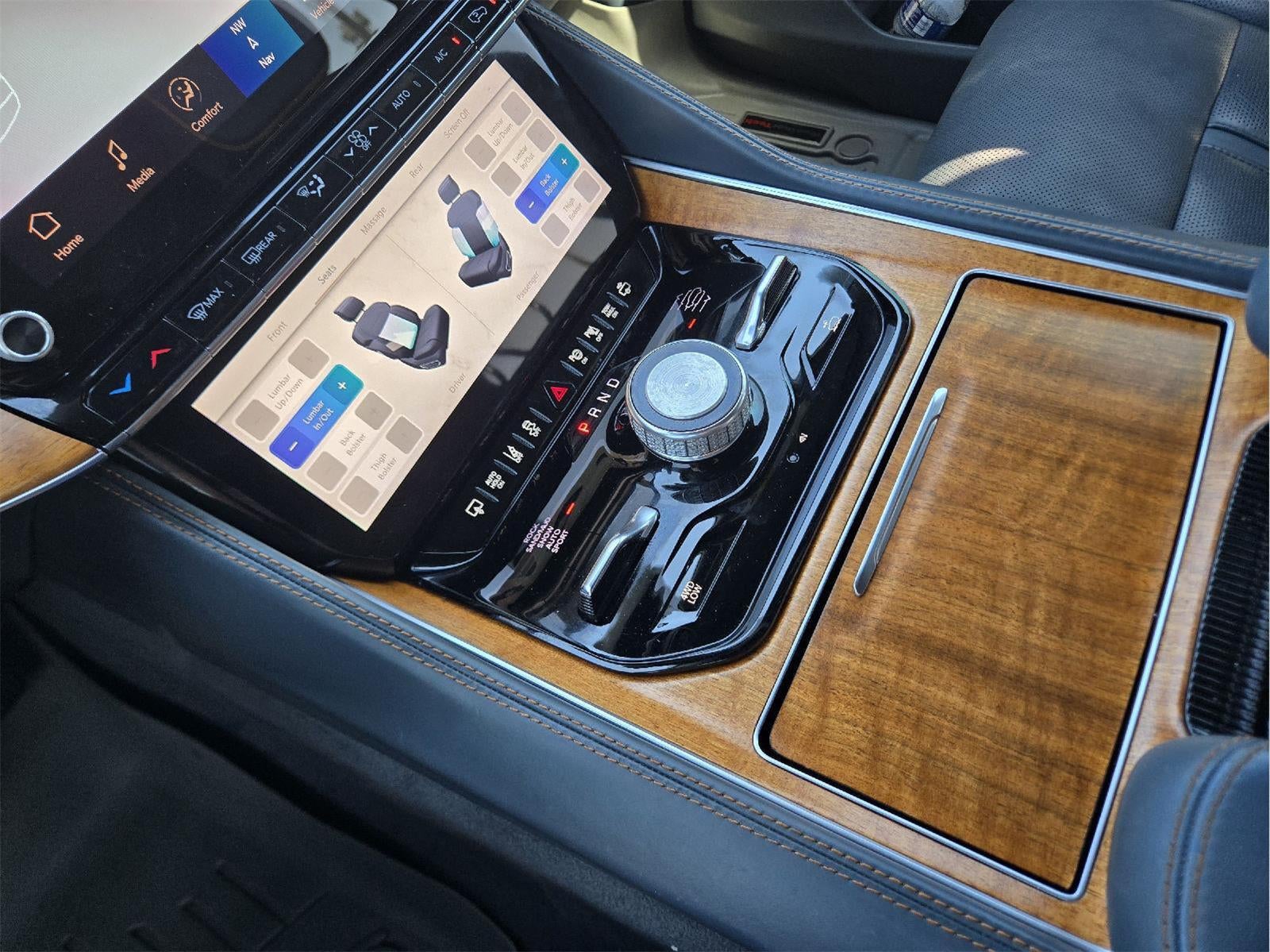 2022 Jeep Grand Wagoneer Series II