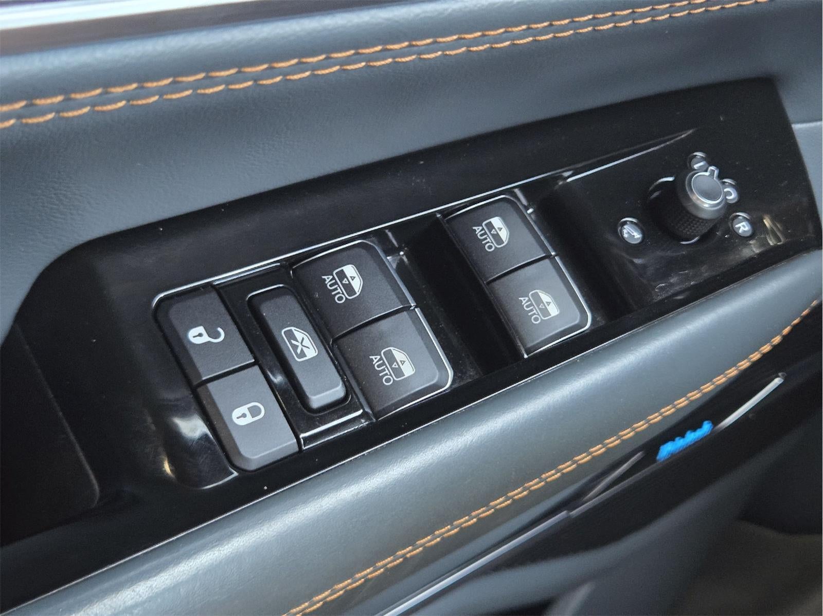 2022 Jeep Grand Wagoneer Series II