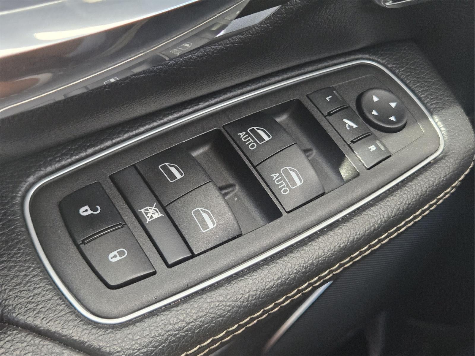 2024 RAM 1500 LARAM