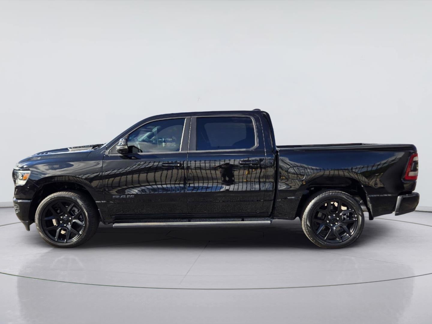 2024 RAM 1500 LARAM