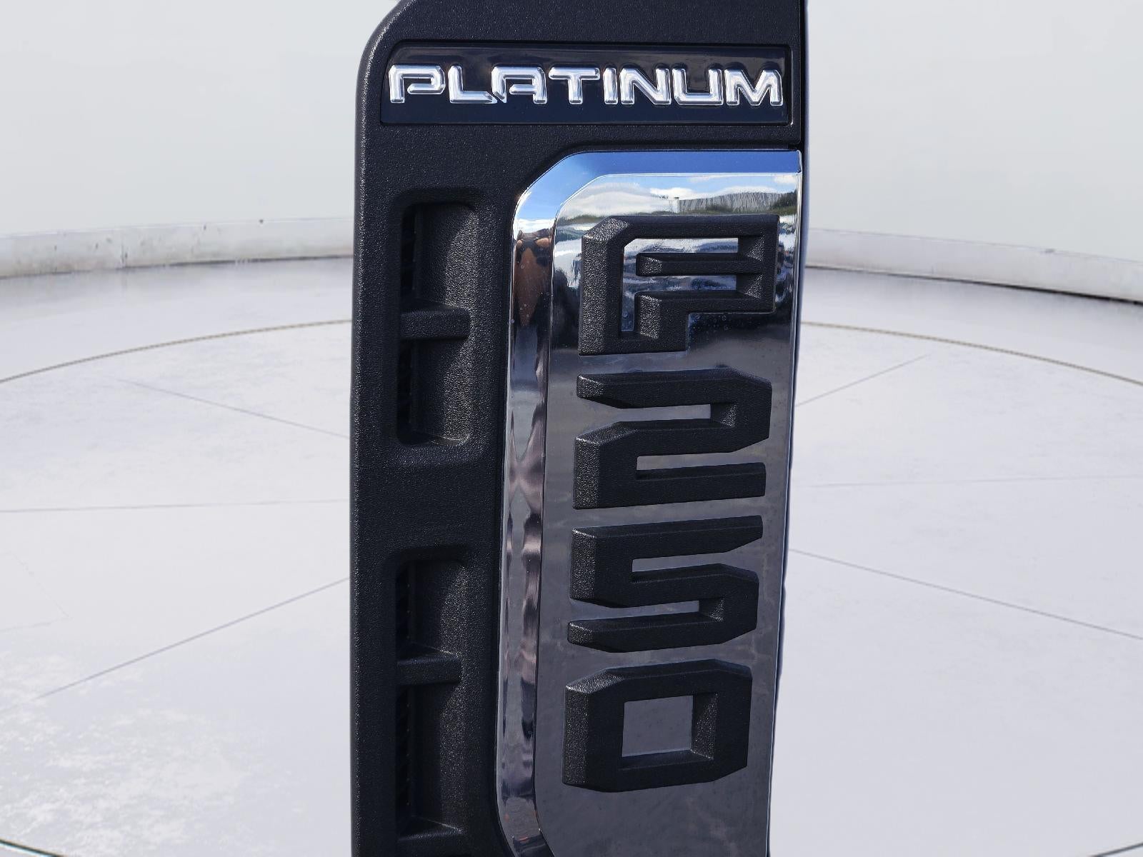 2024 Ford Super Duty F-250 Platinum