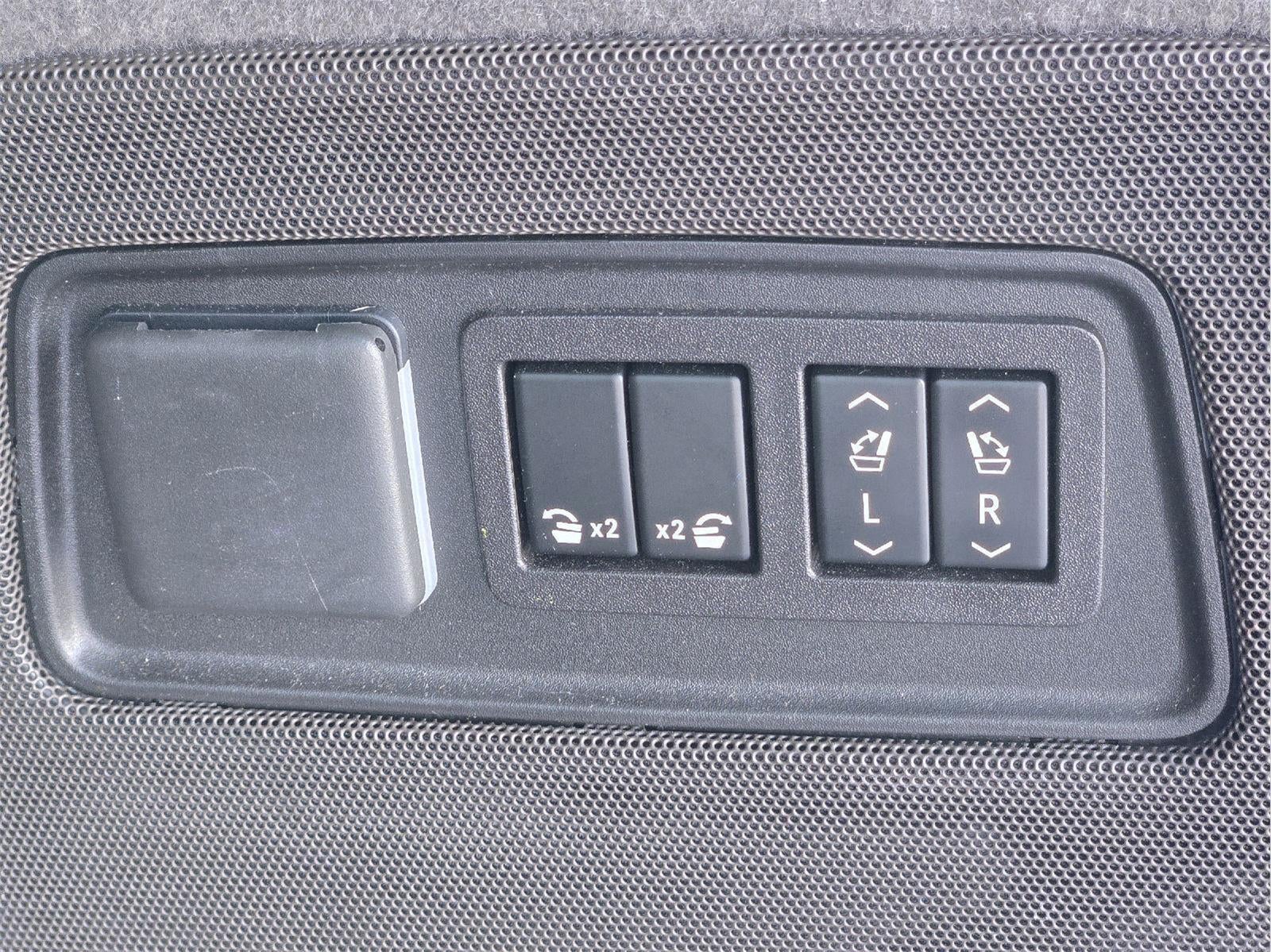 2023 Cadillac Escalade Esv 4WD Sport