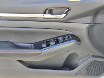 2024 Nissan Altima SR