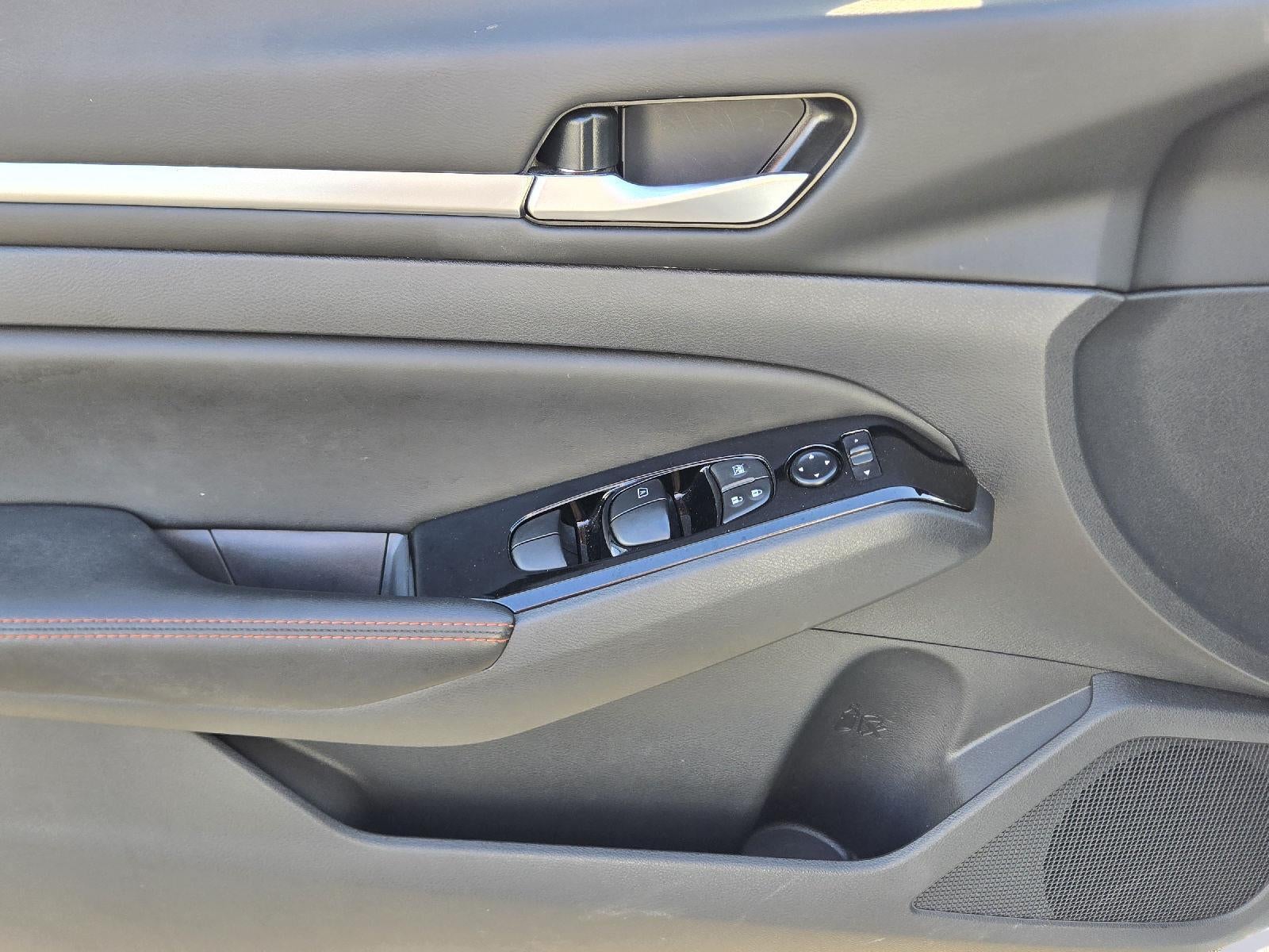 2024 Nissan Altima SR