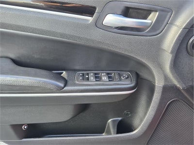 2023 Chrysler 300 Touring L