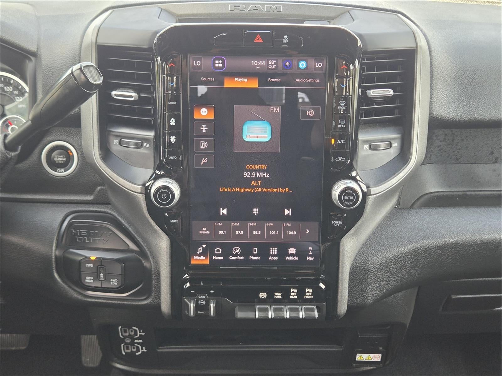 2025 RAM 3500 TRADESMAN