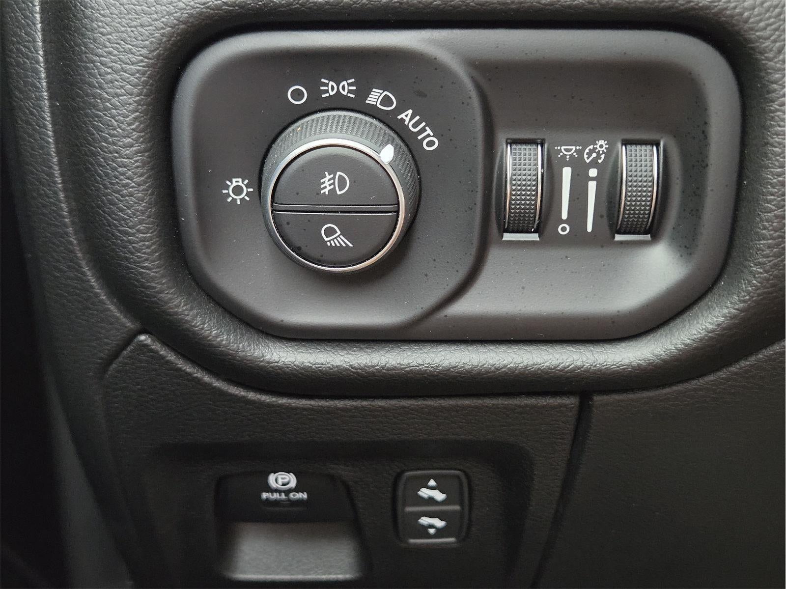 2025 RAM 1500 Lone Star