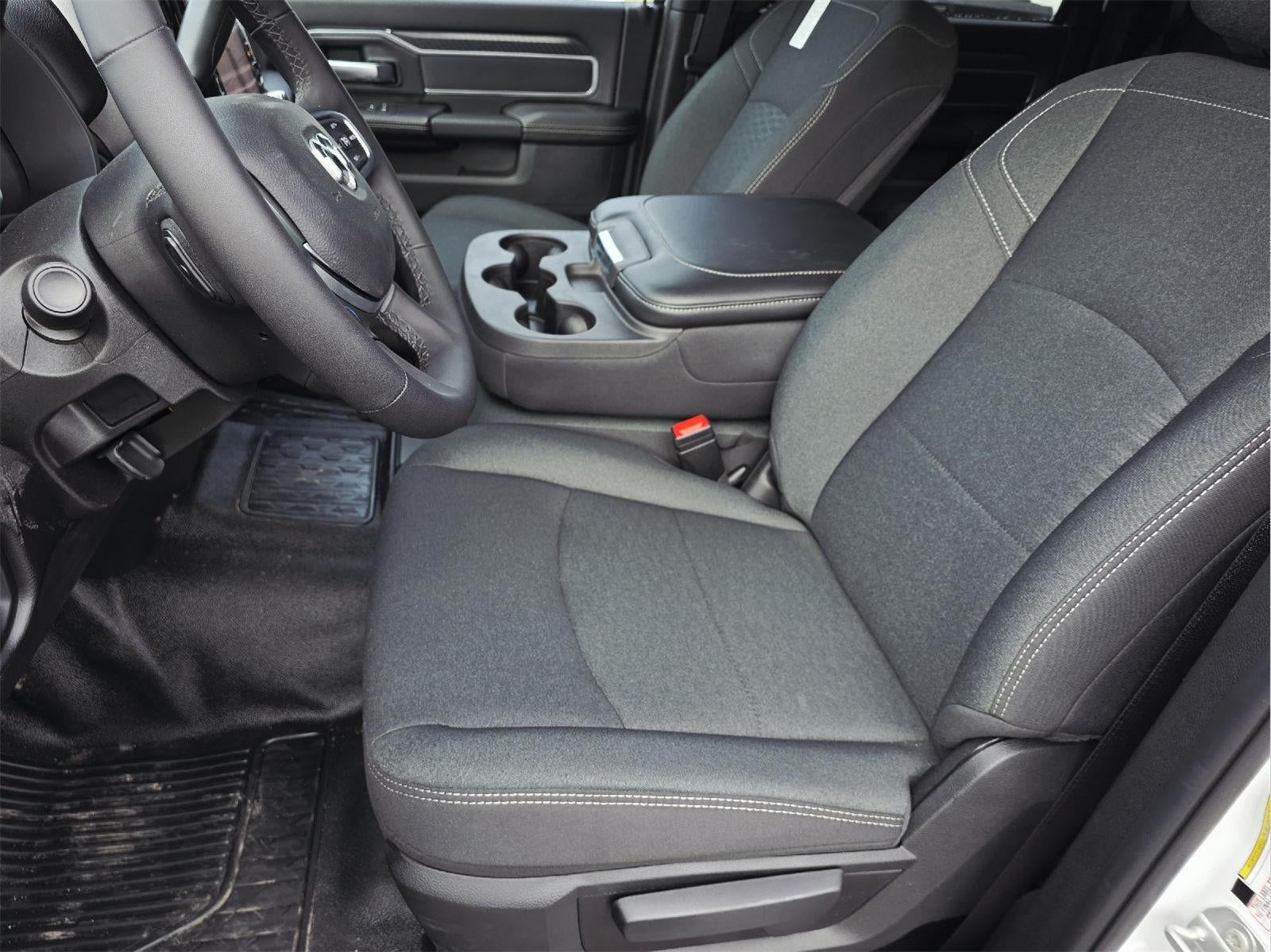 2025 RAM 5500 Base