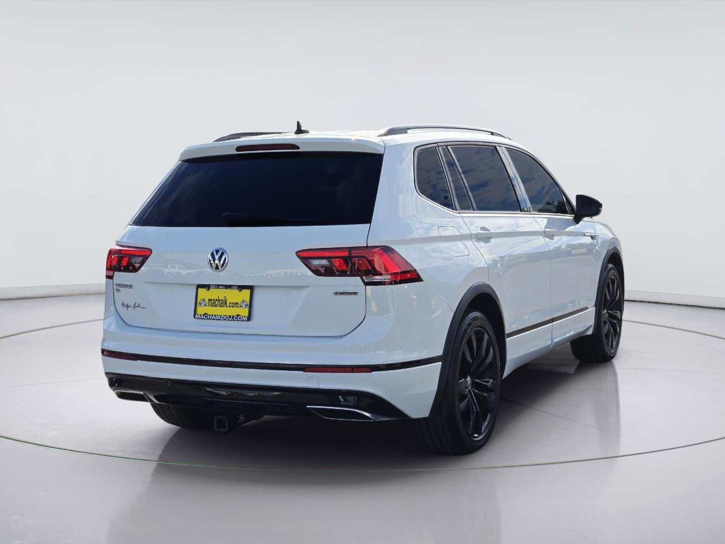 2021 Volkswagen Tiguan SE R-Line Black