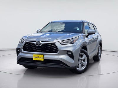 2020 Toyota Highlander LE