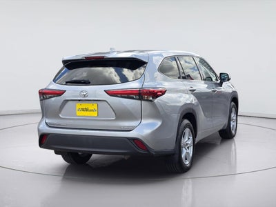 2020 Toyota Highlander LE