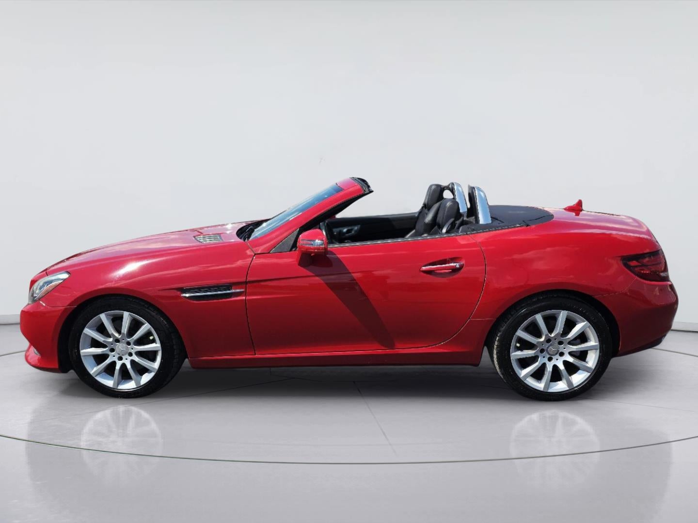 2017 Mercedes-Benz SLK Base