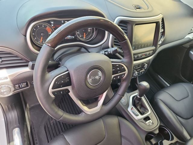 2018 Jeep Cherokee Overland